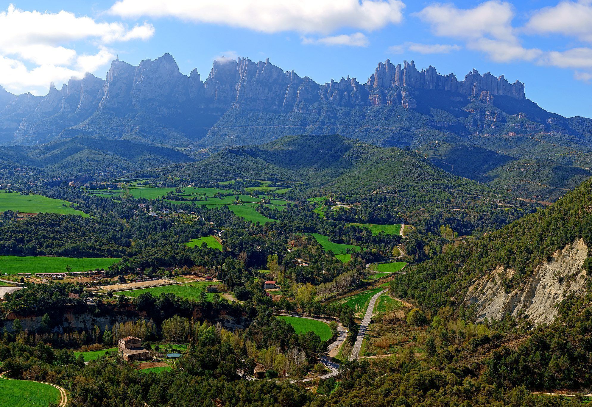 Montserrat-0 - copia-compressed