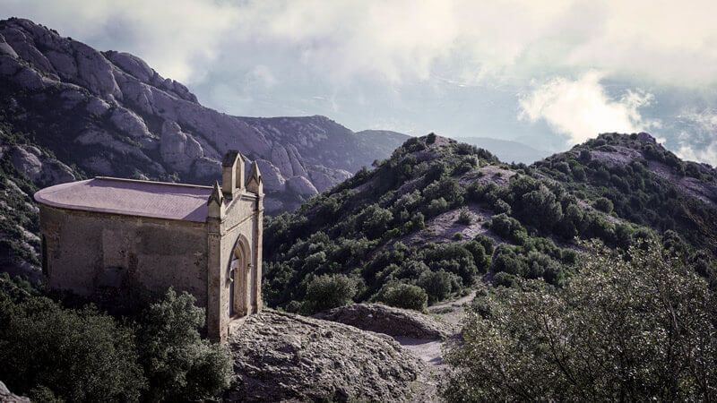 unitours-hermitage Image of a hermitage, route to Montserrat, Barcelona